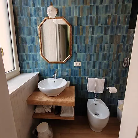 Valentina Guest house *